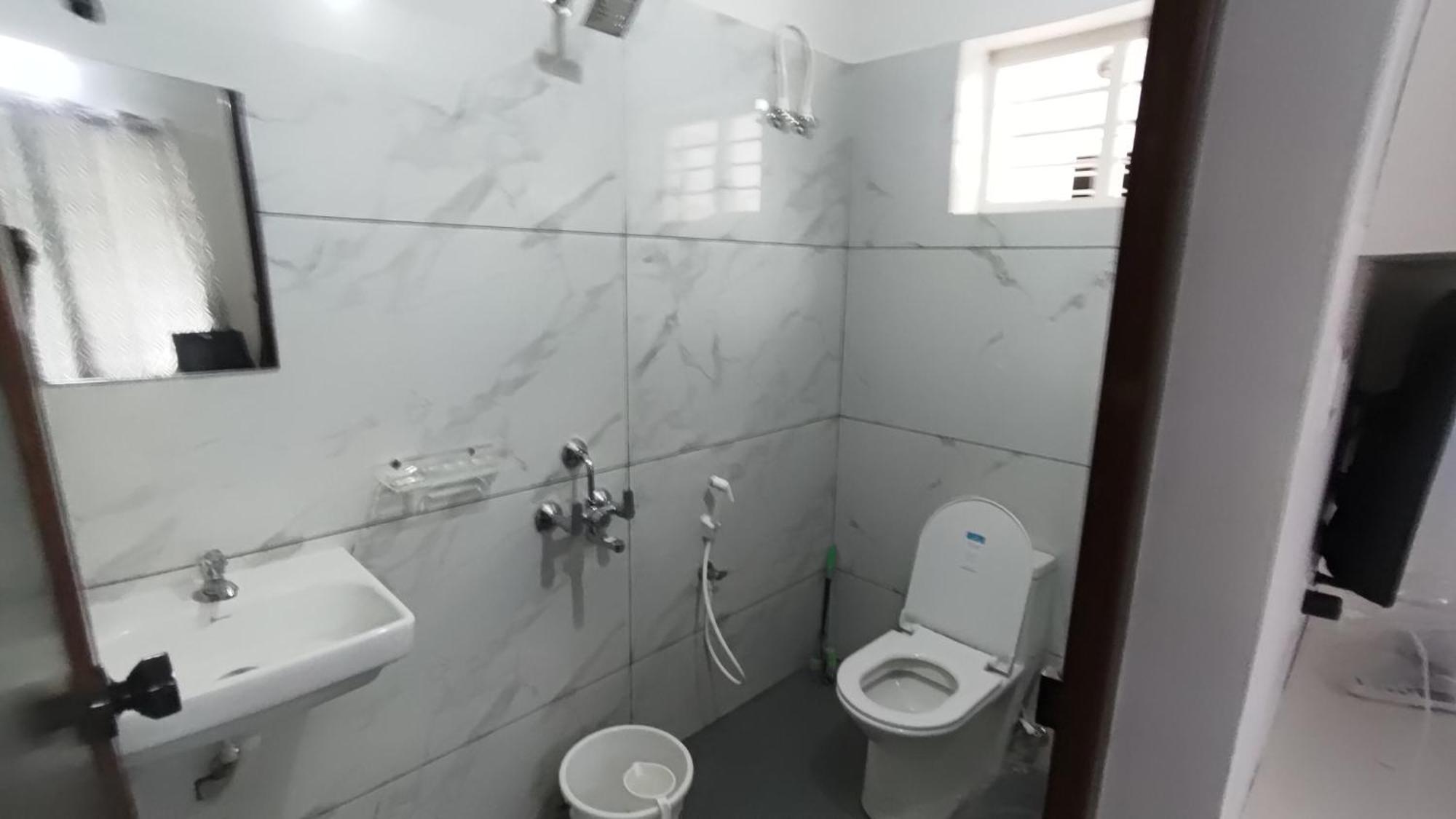 Sivasarass Rooms Thiruvananthapuram Exteriér fotografie